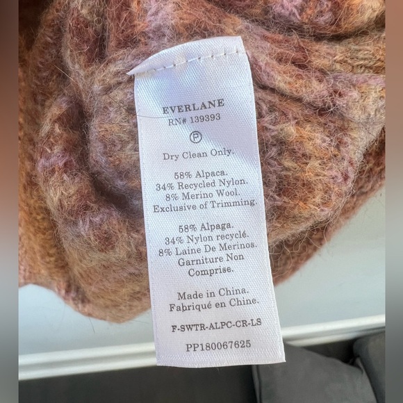 EVERLANE Cocoon Crew Neck Alpaca Sweater - Red Tonal (size XL) - Picture 11 of 13